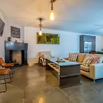 Moderno Y Centrico En Tesoro 6 Апартаменты *