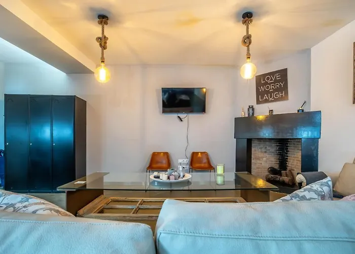 Moderno Y Céntrico En Tesoro 6 Appartement